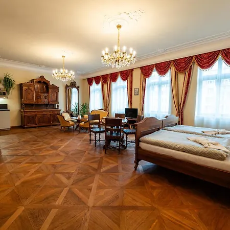 Zlaty Pelikan *
