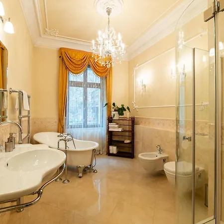 Zlaty Pelikan * Karlovy Vary