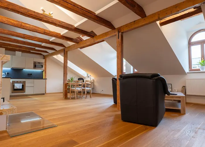 Zlatý Pelikán Karlovy Vary